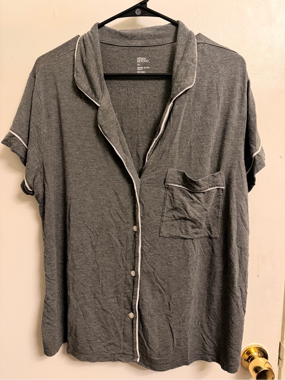 Women’s Short Sleeve Heather Gray Button-Up Shirt